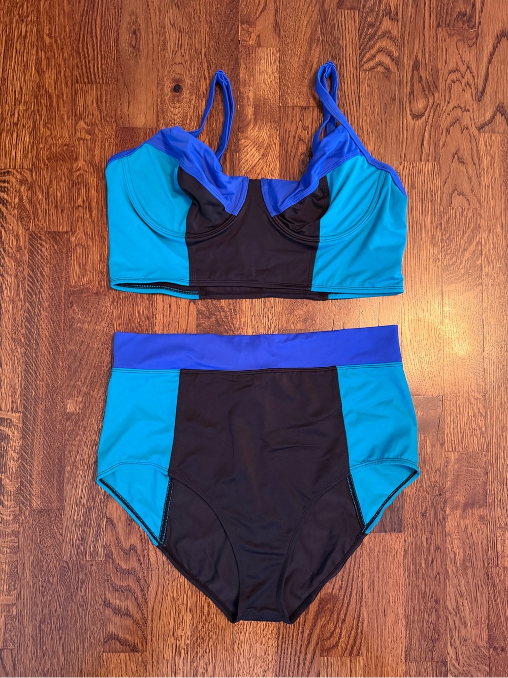 Beach Betty’s High-Waist Colorblock Bikini Set in Teal & Black XL TOP L BOTTOM
